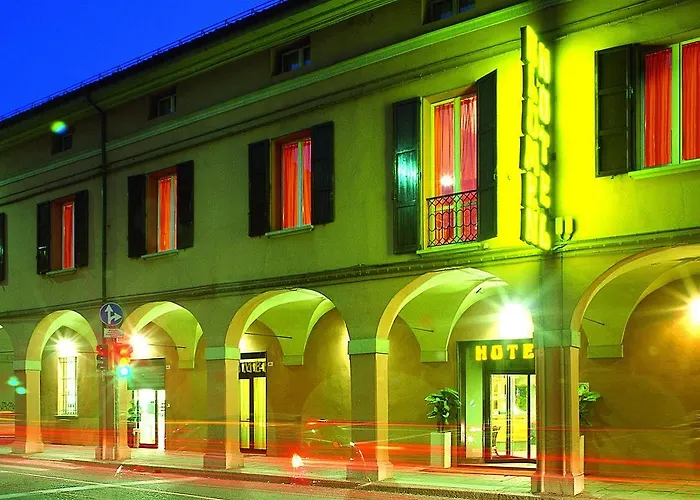 Blumen Collection By Gsa 3* Bologna