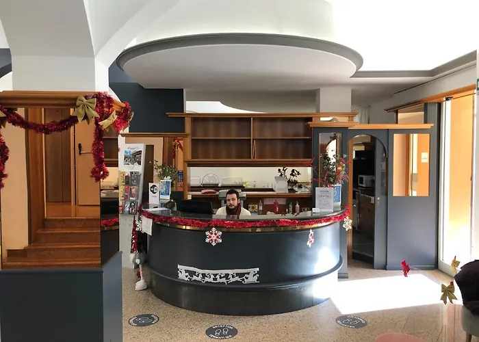 Otel Blumen Collection By Gsa